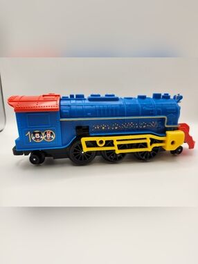 Lionel- Disney Train Car Battery Operated 100 Years Of Wonder Test Works